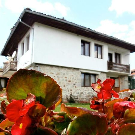 The Gates Apartments Koprivshtitsa Ngoại thất bức ảnh